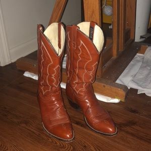 Cowboy boots, pre-owned